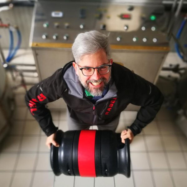 ESPILLATELATU_DAVIDE_FUSTO